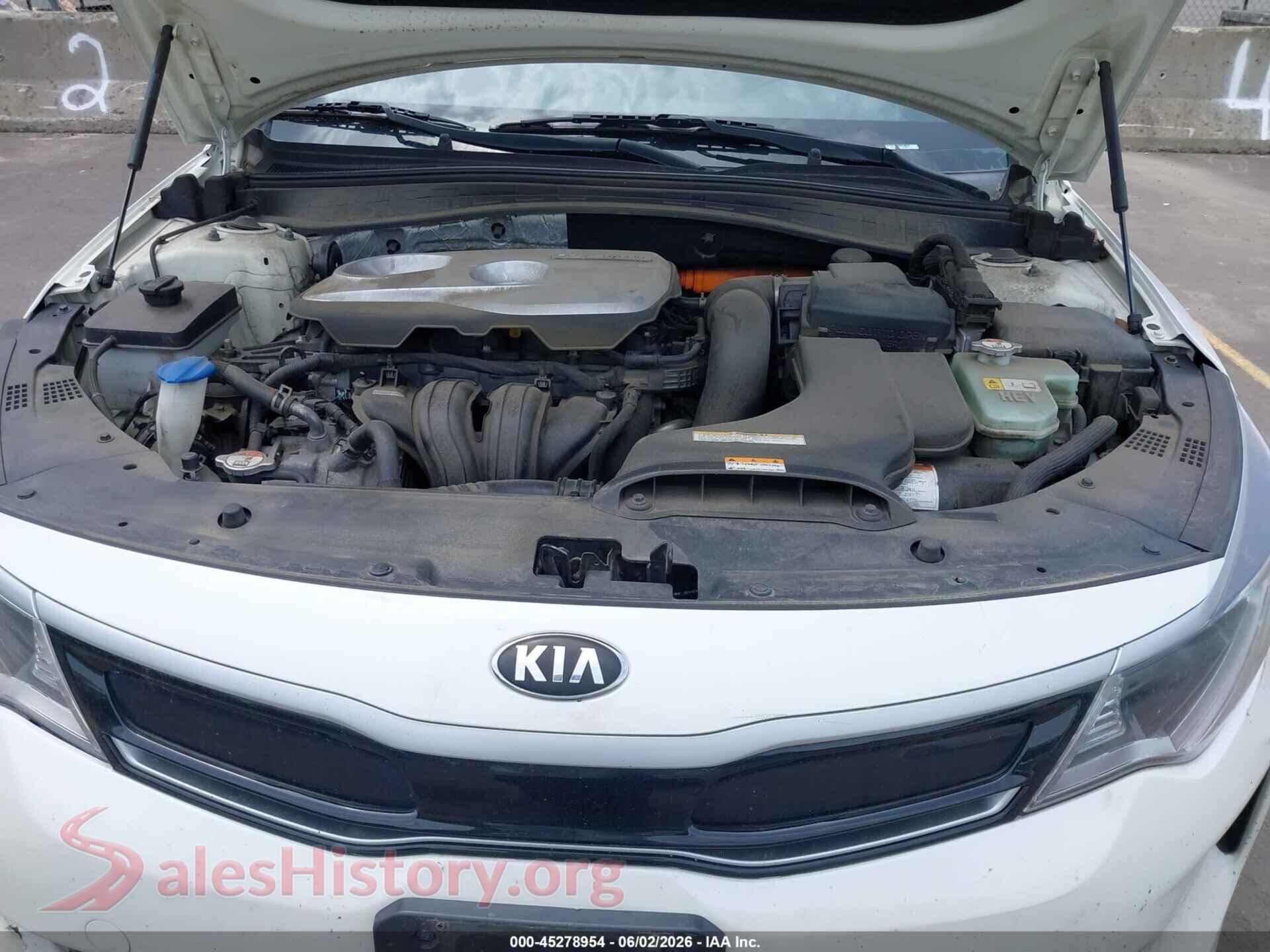2017 KIA OPTIMA HYBRID VIN KNAGU4LCXH5004617, interior dashboard