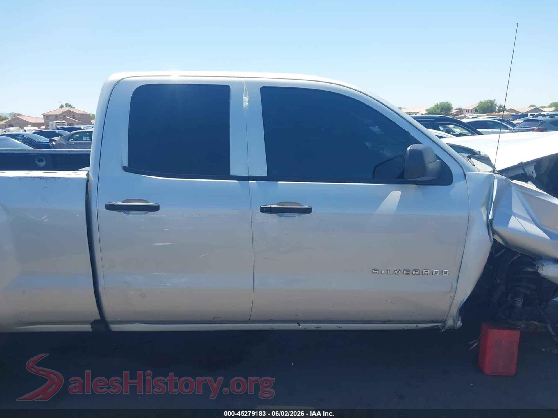 2018 CHEVROLET SILVERADO 1500 VIN 1GCRCPEH3JZ304667, auction photo 14