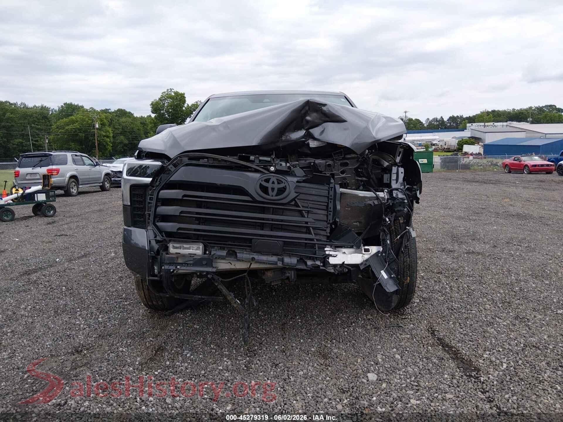 2024 TOYOTA TUNDRA VIN 5TFLA5DB3RX172000, auction photo 13