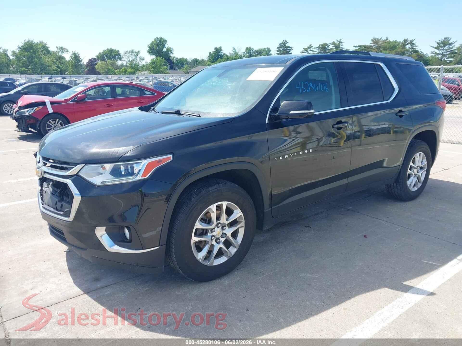 2018 CHEVROLET TRAVERSE VIN 1GNEVGKW7JJ163524, front view