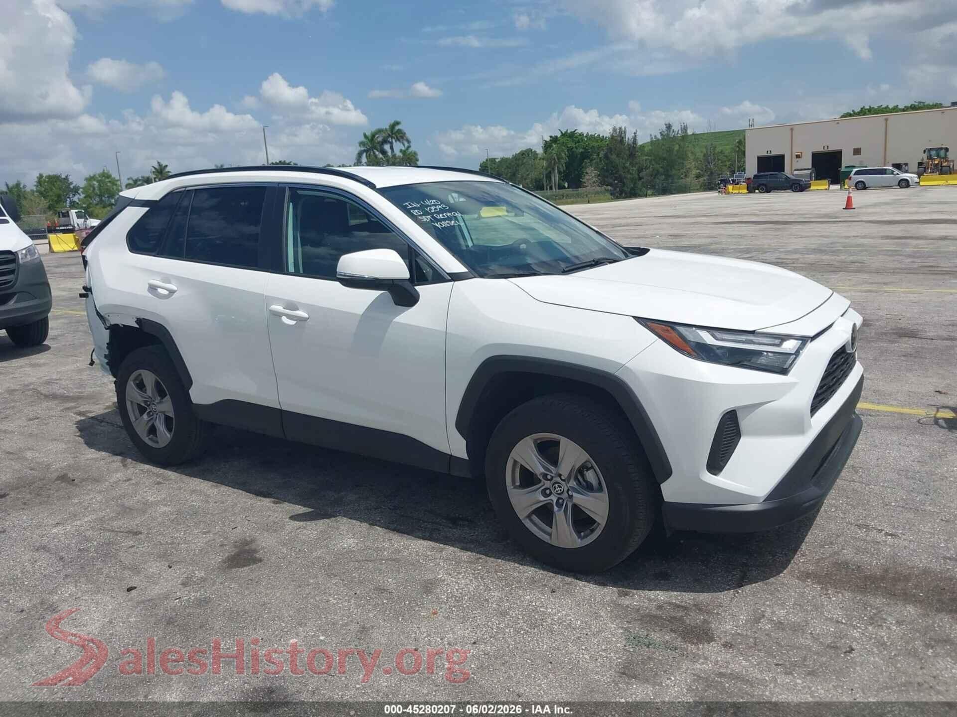 2T3W1RFV7SC312136 2025 TOYOTA RAV4