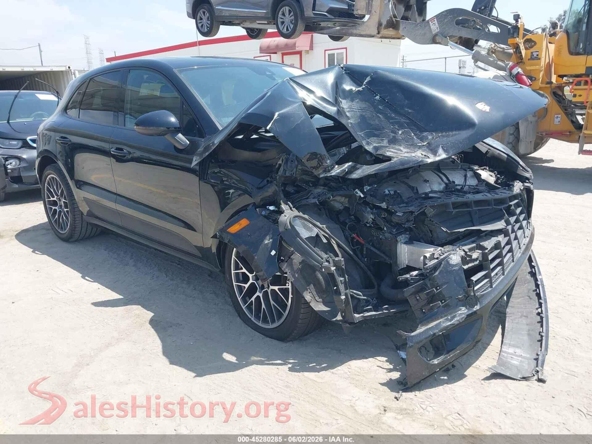 2018 PORSCHE MACAN VIN WP1AA2A54JLB01340, auction photo
