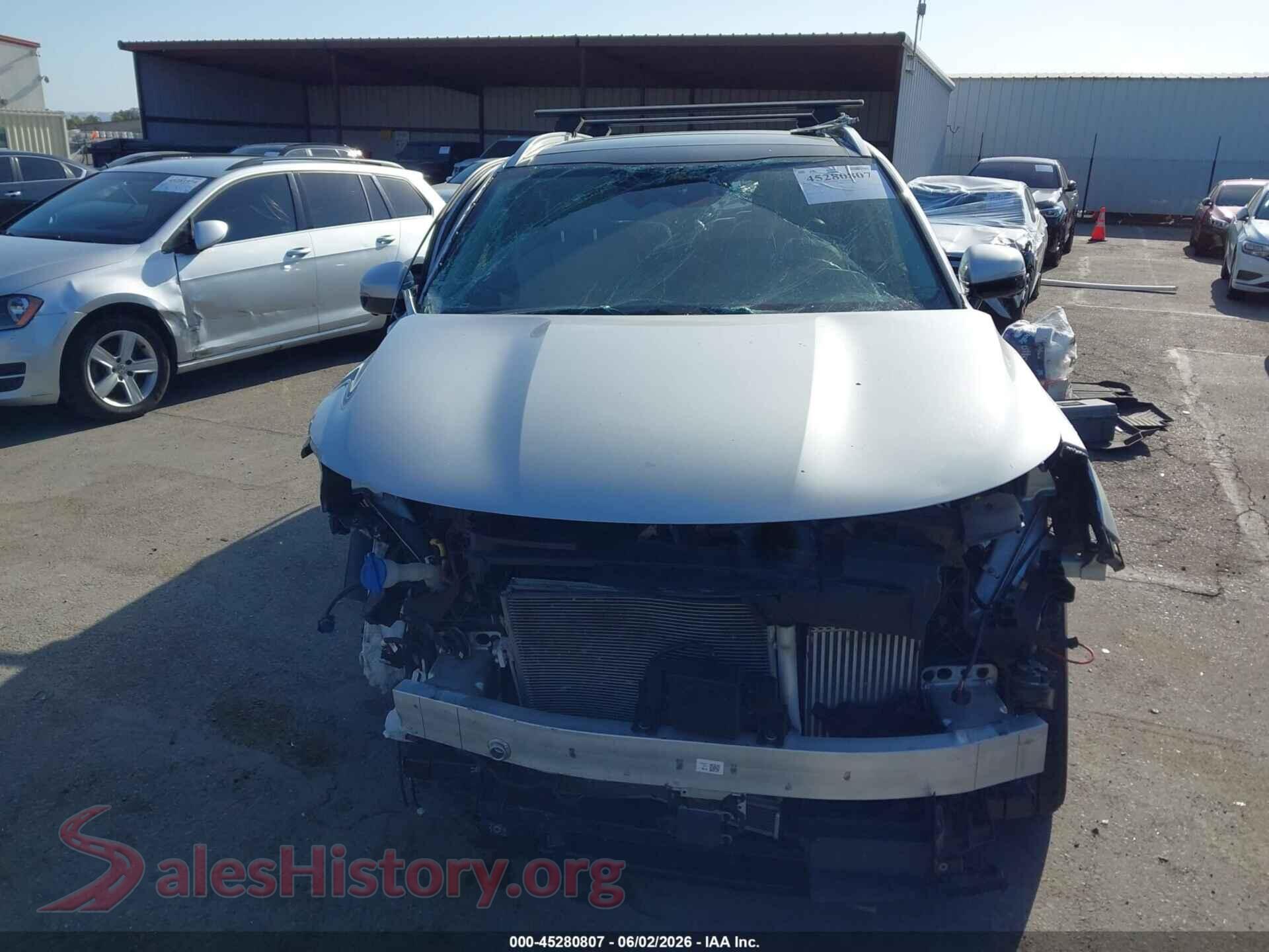 2024 KIA SORENTO PLUG-IN HYBRID VIN KNDRMDLH0R5247006, damage close-up