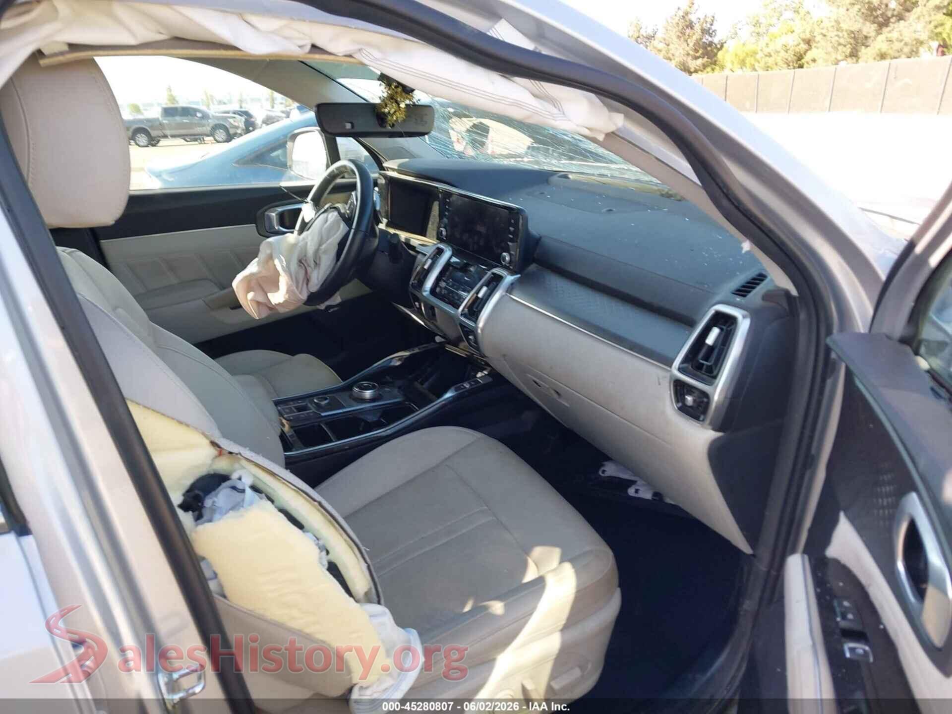2024 KIA SORENTO PLUG-IN HYBRID VIN KNDRMDLH0R5247006, rear view