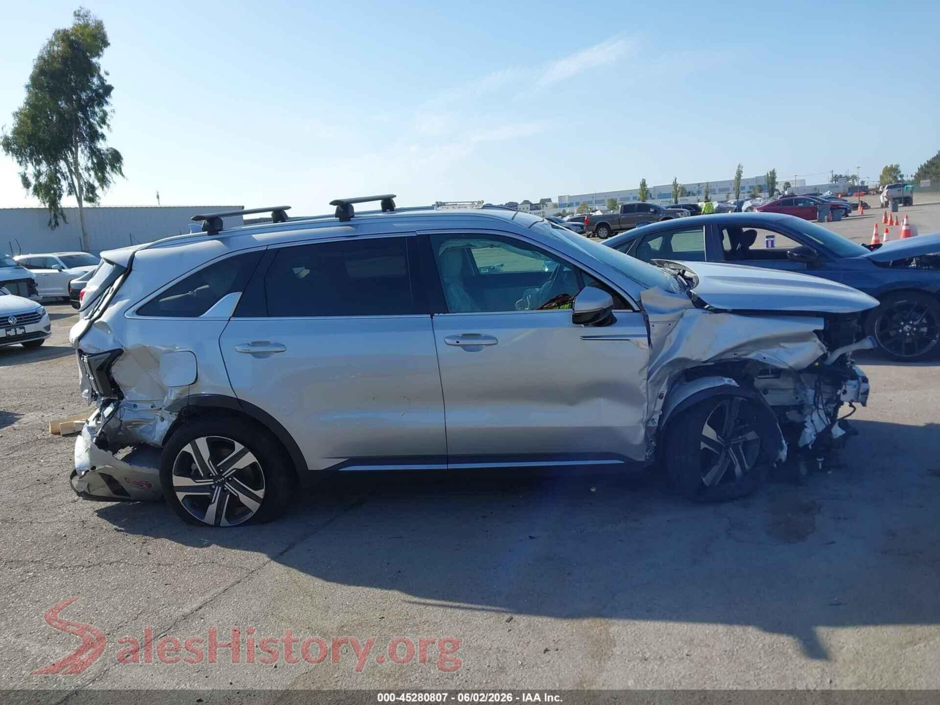 2024 KIA SORENTO PLUG-IN HYBRID VIN KNDRMDLH0R5247006, auction photo 13