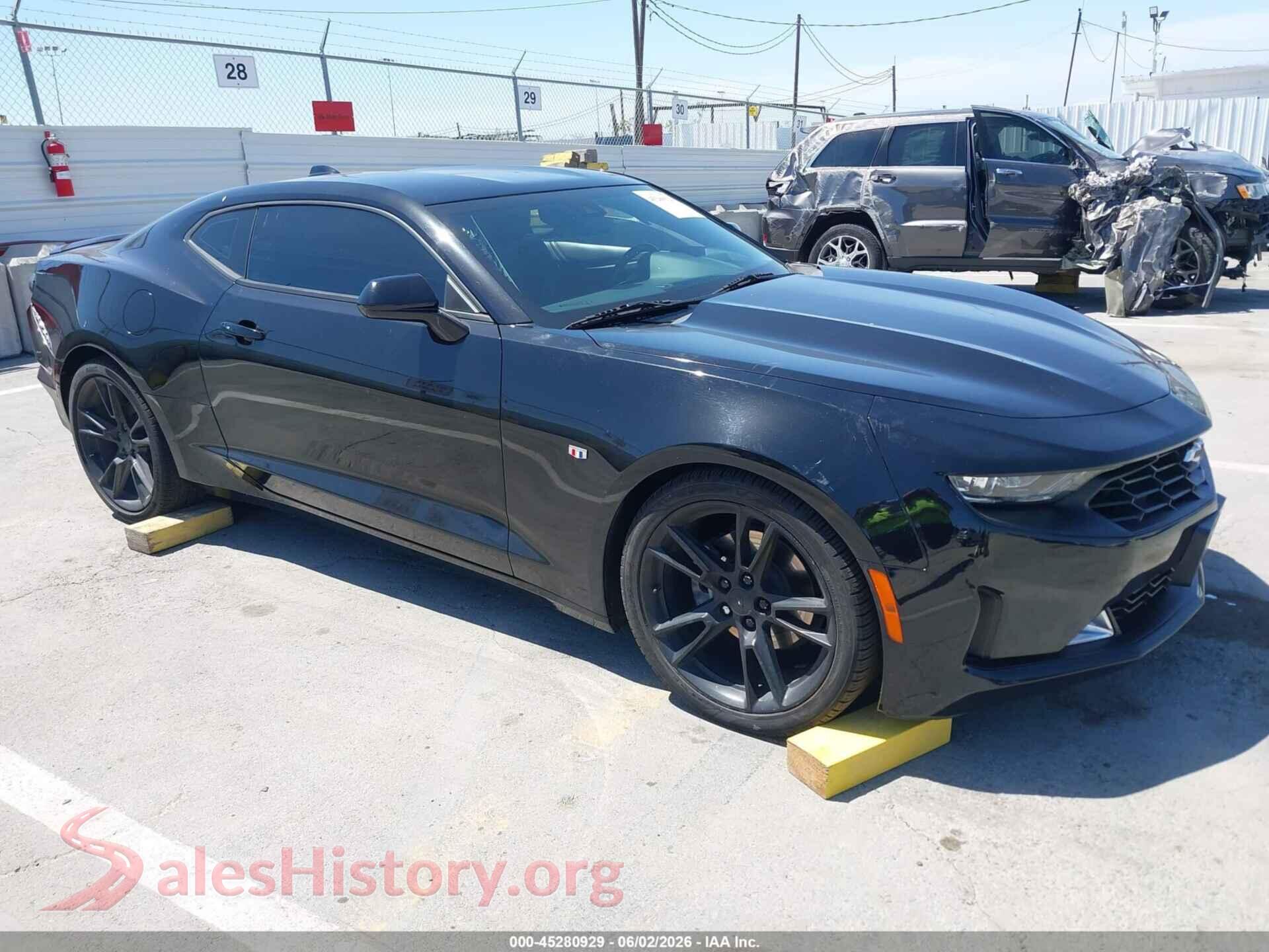 2021 CHEVROLET CAMARO VIN 1G1FD1RSXM0101537, auction photo