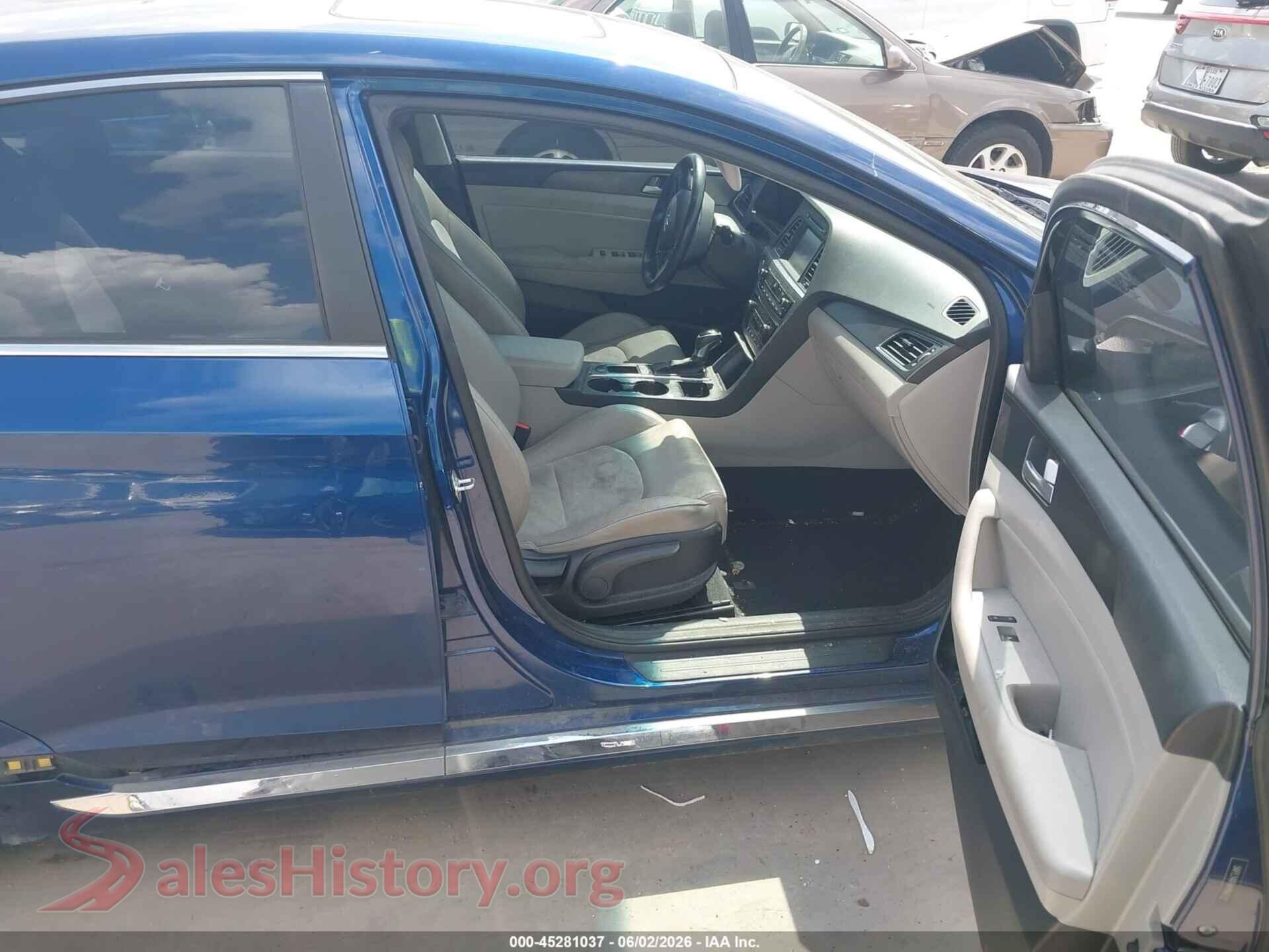 2017 HYUNDAI SONATA VIN 5NPE34AF6HH566122, rear view
