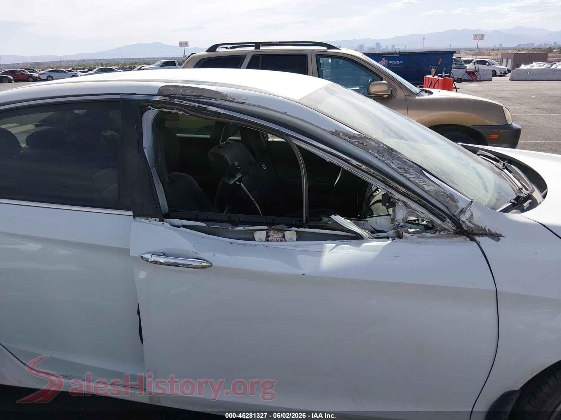 2017 HONDA ACCORD VIN 1HGCR2F18HA007526, auction photo 18