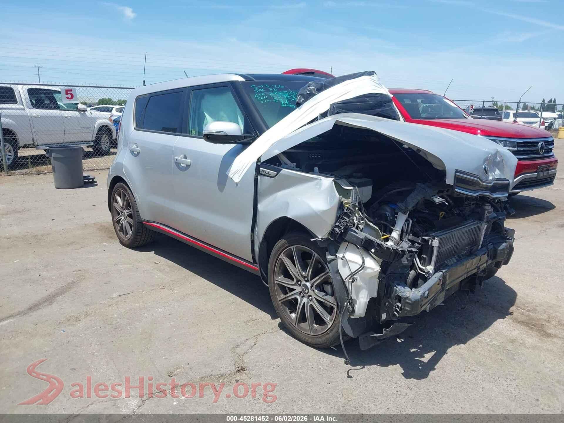 KNDJX3AA9J7537709 2018 KIA SOUL