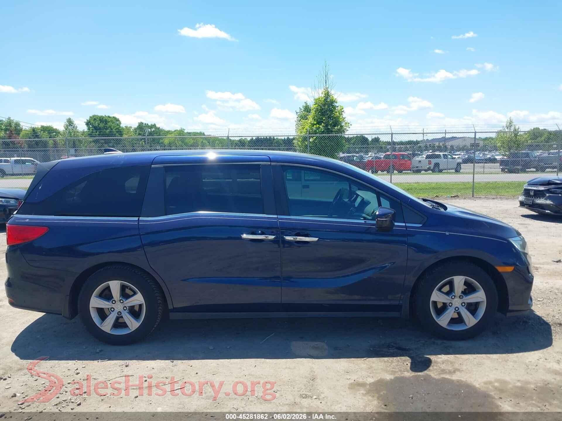2018 HONDA ODYSSEY VIN 5FNRL6H56JB070509, auction photo 13